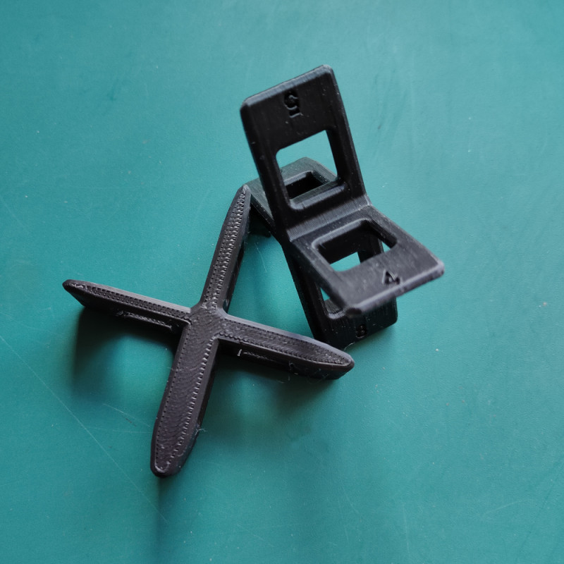 2x Decking Spacers / Board Spacing Tools (4/5/6/8mm)