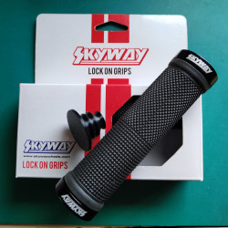 Pair of Skyway Lock On...